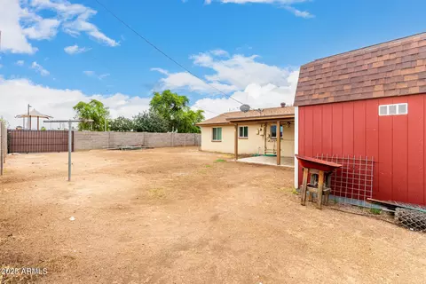 Exterior - 4128 W Earll Dr, Phoenix, AZ 85019 photo 2 of 4