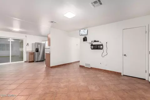 Living - 4128 W Earll Dr, Phoenix, AZ 85019 photo 2 of 4