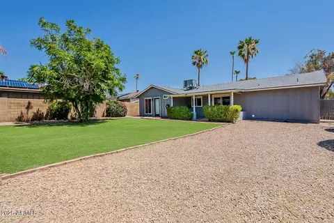 3520 E Anderson Dr, Phoenix, AZ 85032 photo 5