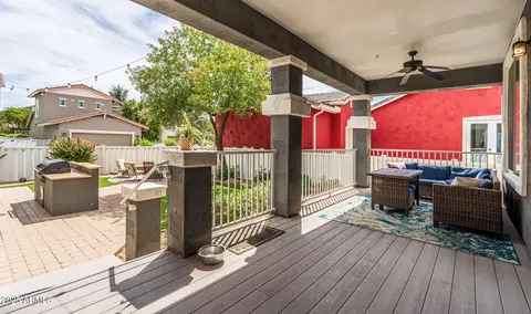 Exterior - 3069 E Agritopia Loop N, Gilbert, AZ 85296 photo 2 of 9