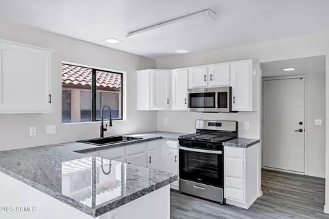 Kitchen - 4539 E Grove Ave, Mesa, AZ 85206 photo 2 of 3