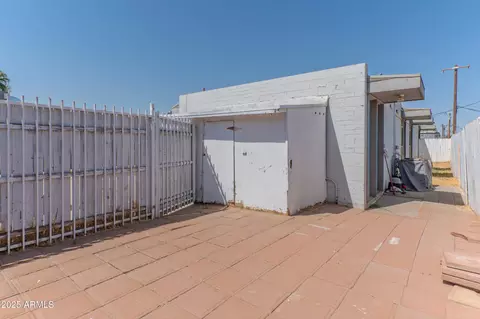 Exterior - 4332 N 27th St, Phoenix, AZ 85016 photo 8 of 8