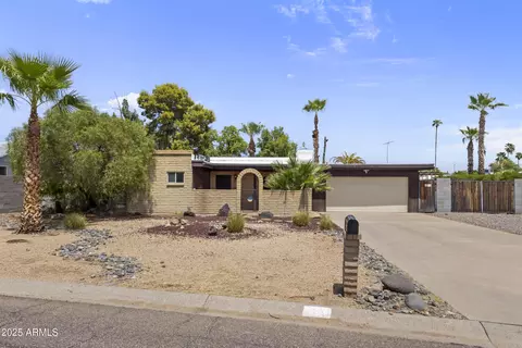4322 E Bluefield Ave, Phoenix, AZ 85032