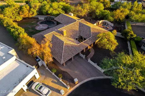 View/Area - 5803 N 45th St, Phoenix, AZ 85018 photo 6 of 10