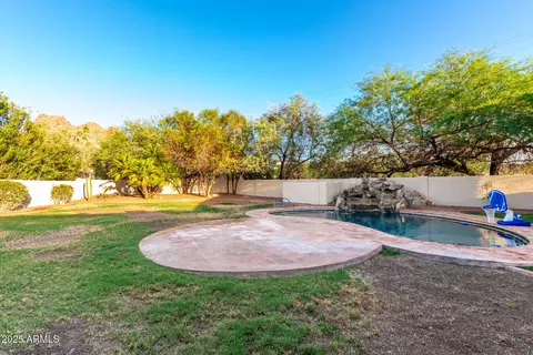 Exterior - 5803 N 45th St, Phoenix, AZ 85018 photo 25 of 26