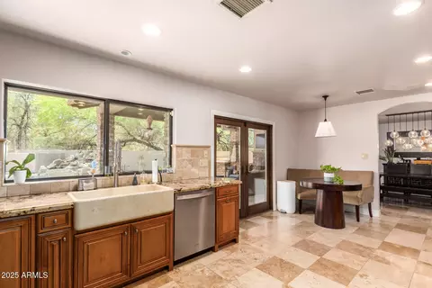 Kitchen - 5803 N 45th St, Phoenix, AZ 85018 photo 2 of 3