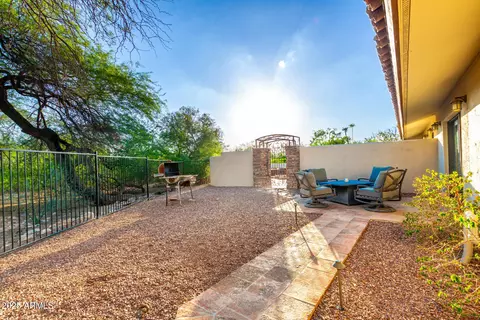 Exterior - 5803 N 45th St, Phoenix, AZ 85018 photo 21 of 26