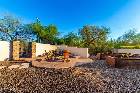 Exterior - 5803 N 45th St, Phoenix, AZ 85018 photo 14 of 26