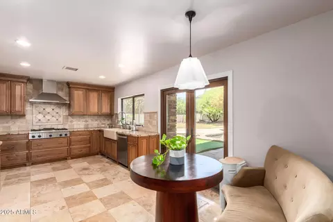 Kitchen - 5803 N 45th St, Phoenix, AZ 85018 photo 3 of 3