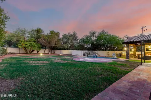 Exterior - 5803 N 45th St, Phoenix, AZ 85018 photo 11 of 26