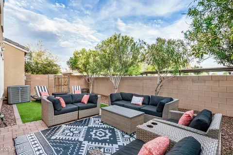Exterior - 3519 Erie St, Gilbert, AZ 85295 photo 5 of 13