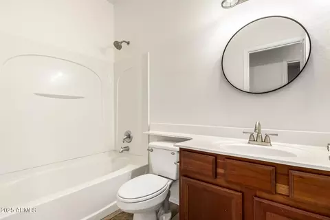 Bath - 4436 E Franklin Ave, Gilbert, AZ 85295 photo 2 of 2
