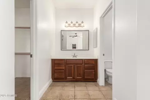 Entry Way - 4436 E Franklin Ave, Gilbert, AZ 85295 photo 2 of 3