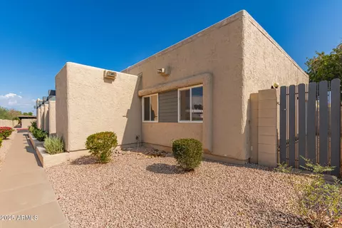 704 S Lebanon Ln, Tempe, AZ 85288