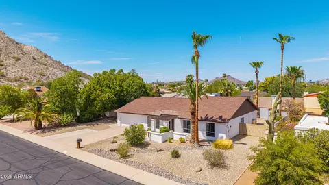 2320 E Shangri La Rd, Phoenix, AZ 85028 photo 10