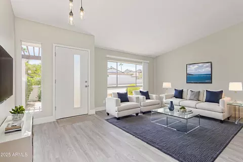 2320 E Shangri La Rd, Phoenix, AZ 85028 photo 2
