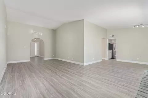 2320 E Shangri La Rd, Phoenix, AZ 85028 photo 20