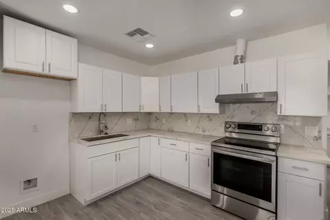 9214 S 1st Ave, Phoenix, AZ 85041 photo 13
