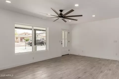 9214 S 1st Ave, Phoenix, AZ 85041 photo 7