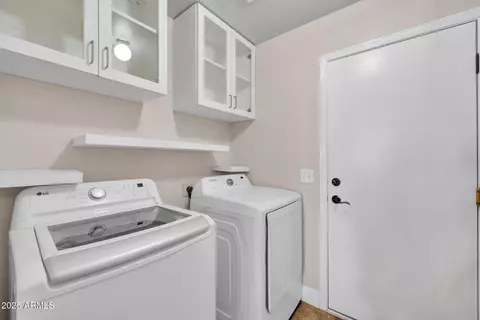 Other - 758 S Lagoon Dr, Gilbert, AZ 85233 photo 1 of 17