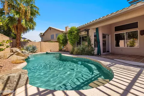 Exterior - 758 S Lagoon Dr, Gilbert, AZ 85233 photo 12 of 17