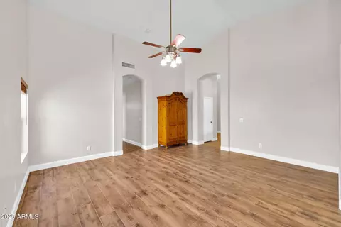 Living - 758 S Lagoon Dr, Gilbert, AZ 85233 photo 12 of 12