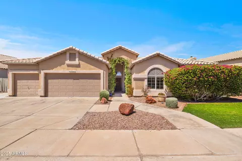 758 S Lagoon Dr, Gilbert, AZ 85233