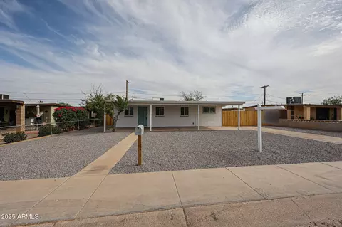 3935 W Palm Ln, Phoenix, AZ 85009