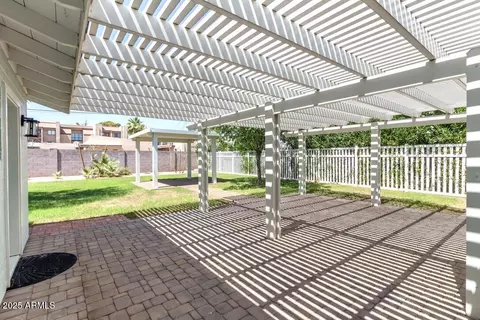 Exterior - 152 W 2nd St, Mesa, AZ 85201 photo 4 of 7