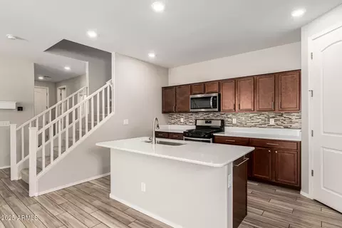 Other - 1555 S Loren Ln, Gilbert, AZ 85296 photo 3 of 21