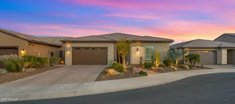 13453 W Red Hawk Dr, Peoria, AZ 85383