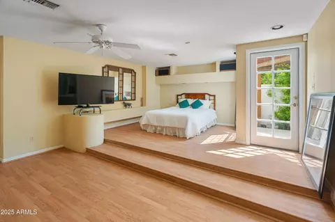 Bedroom - 560 W Montebello Ave, Phoenix, AZ 85013 photo 1 of 7