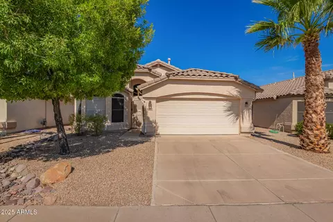 17821 N Woodrose Ave, Surprise, AZ 85374