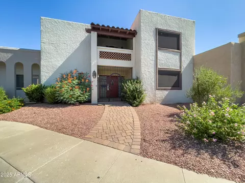 1710 W Claremont St, Phoenix, AZ 85015