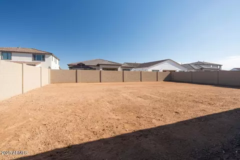 Exterior - 1232 E Tonto Dr, Gilbert, AZ 85298 photo 2 of 3