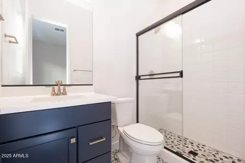 Bath - 1232 E Tonto Dr, Gilbert, AZ 85298 photo 3 of 5