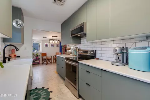 Kitchen - 1221 E Oregon Ave, Phoenix, AZ 85014 photo 2 of 2