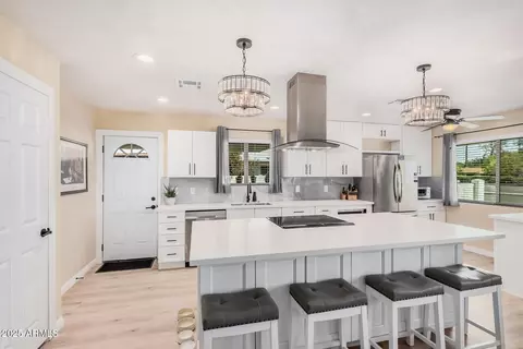 Kitchen - 2236 W Thomas Rd, Phoenix, AZ 85015 photo 1 of 3