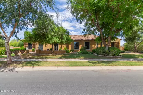2912 E Vaughn Ave, Gilbert, AZ 85234