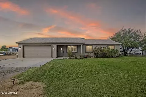 33066 N Brinlee Ln, San Tan Valley, AZ 85143