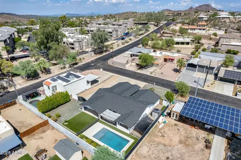View/Area - 1809 E Ronald Rd, Phoenix, AZ 85022 photo 5 of 6