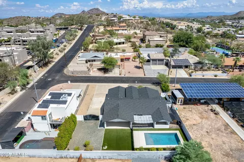 View/Area - 1809 E Ronald Rd, Phoenix, AZ 85022 photo 4 of 6