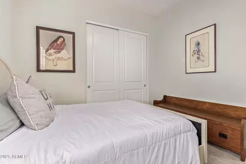 Bedroom - 6608 E Libby St, Phoenix, AZ 85054 photo 4 of 5