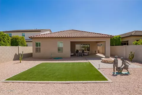 Exterior - 6608 E Libby St, Phoenix, AZ 85054 photo 3 of 5
