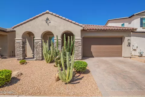 Exterior - 6608 E Libby St, Phoenix, AZ 85054 photo 4 of 5