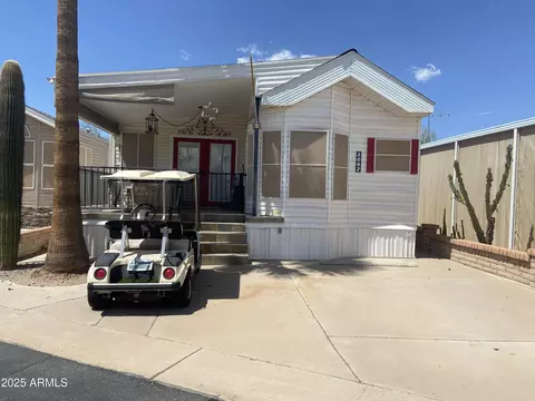 2082 W Klamath Ave, Apache Junction, AZ 85119