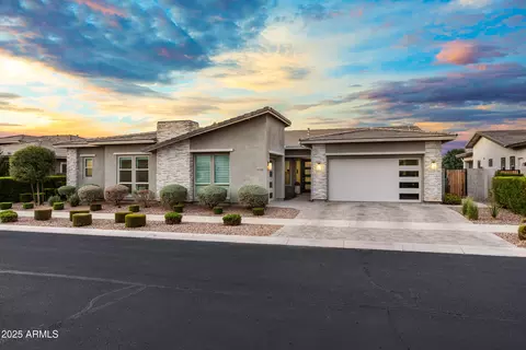 Exterior - 10420 E Trillium Ave, Mesa, AZ 85212 photo 14 of 21