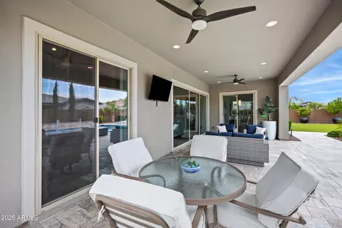 Exterior - 10420 E Trillium Ave, Mesa, AZ 85212 photo 11 of 21