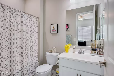 Bath - 10420 E Trillium Ave, Mesa, AZ 85212 photo 3 of 8