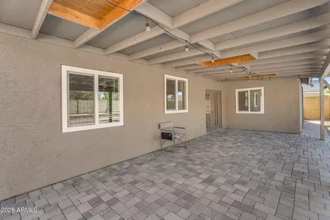 1368 E Wickieup Ln, Phoenix, AZ 85024 photo 54